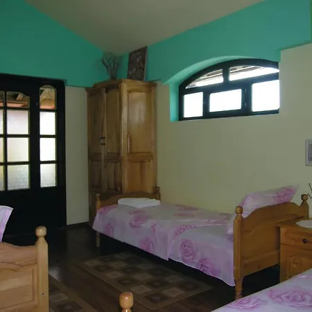 Ваканционна къща Two-bedroom Holiday In Byala Бяла